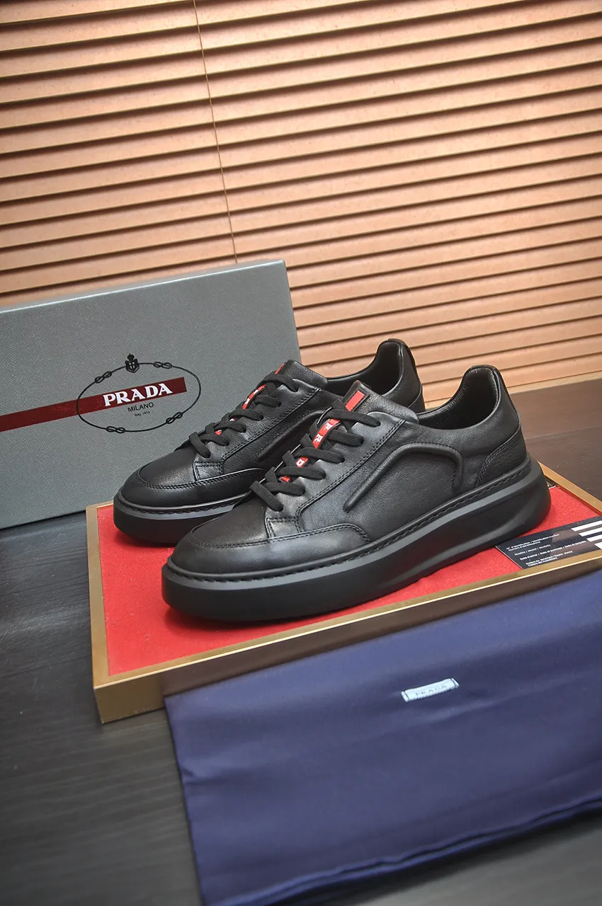 Men's shoes 💰520💶[PRADA] Top original, new season, high quality original goods, top high mercerized cowhide combined with original breathable fabric + imported glue, imported stretch fabric inside with original cowhide feet, original thick outsole! Quality guaranteed! Code 38-45 (45 customized)